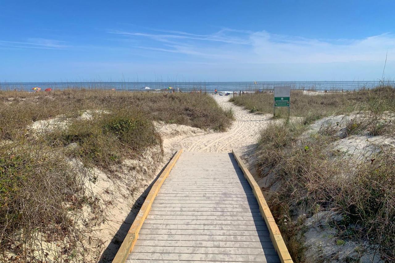 Nothing But Ocean In Forest Beach Hilton Head Island Eksteriør billede